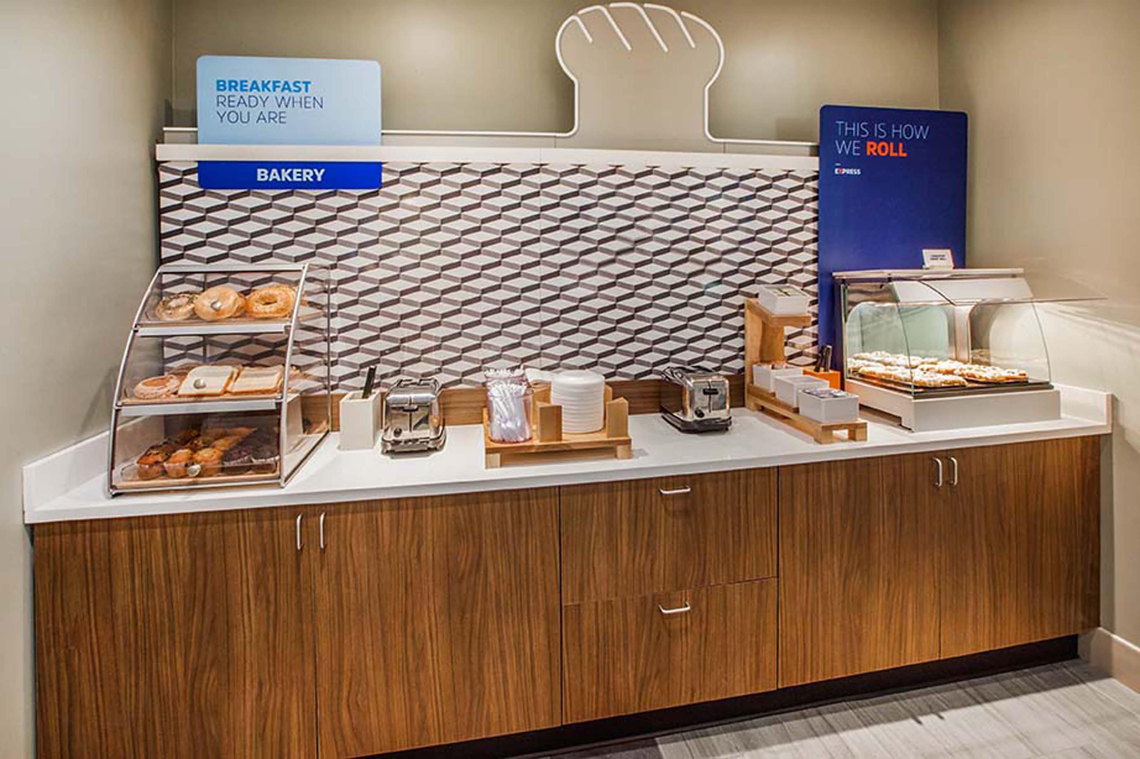 Holiday Inn Express & Suites- Sugar Land Se - Missouri City By Ihg Екстер'єр фото